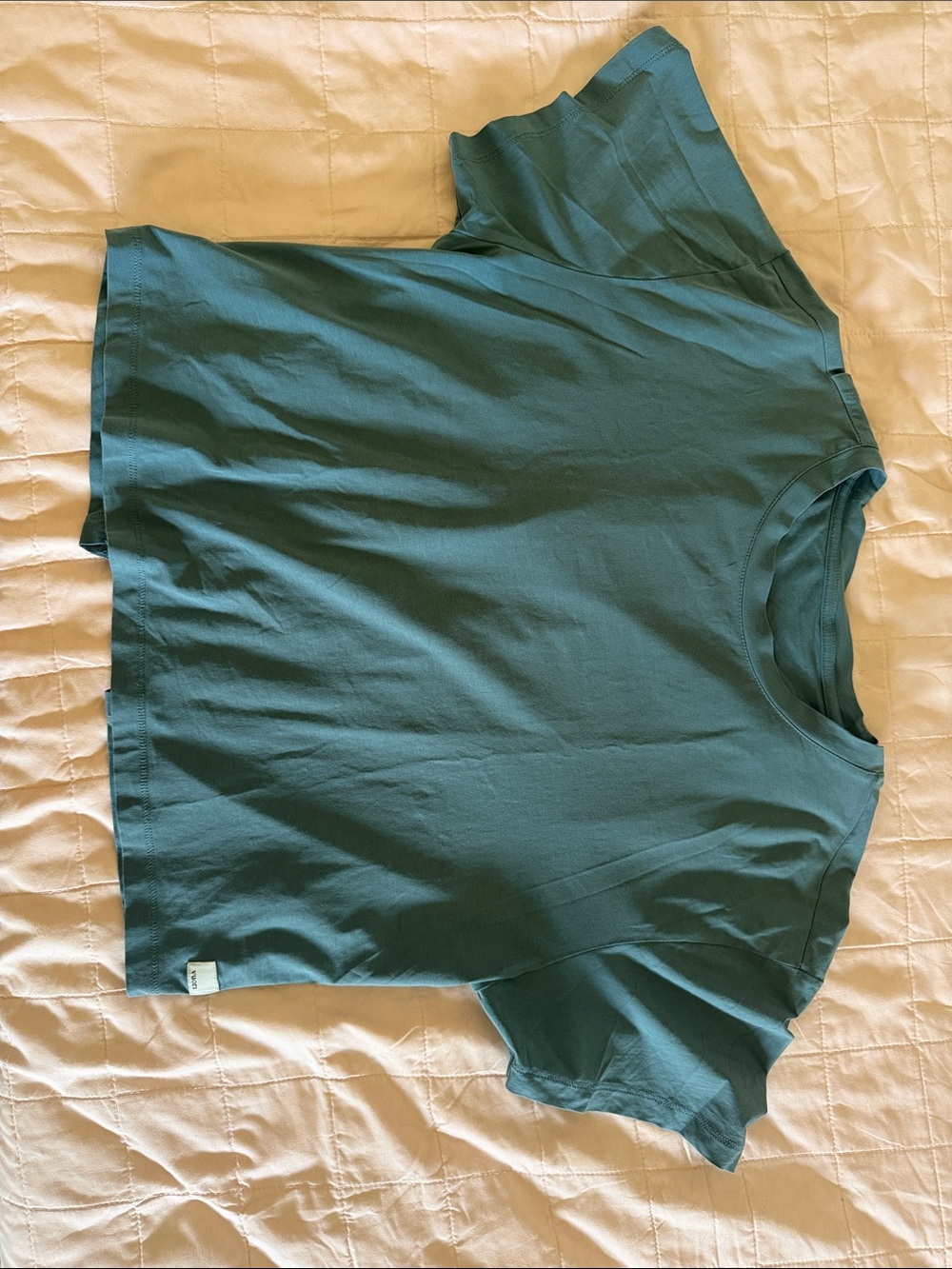 Vuori Teal Green Tee with open back size medium - Picture 1 of 4